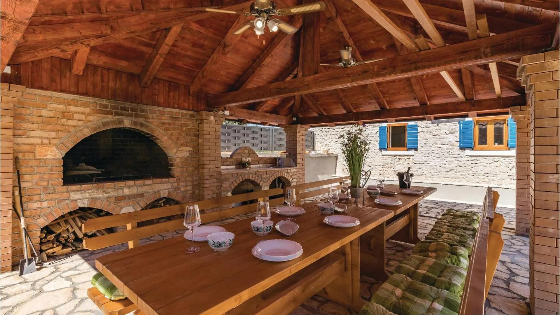 Gorgeous Home In Bibici With Sauna 0*,  Croazia