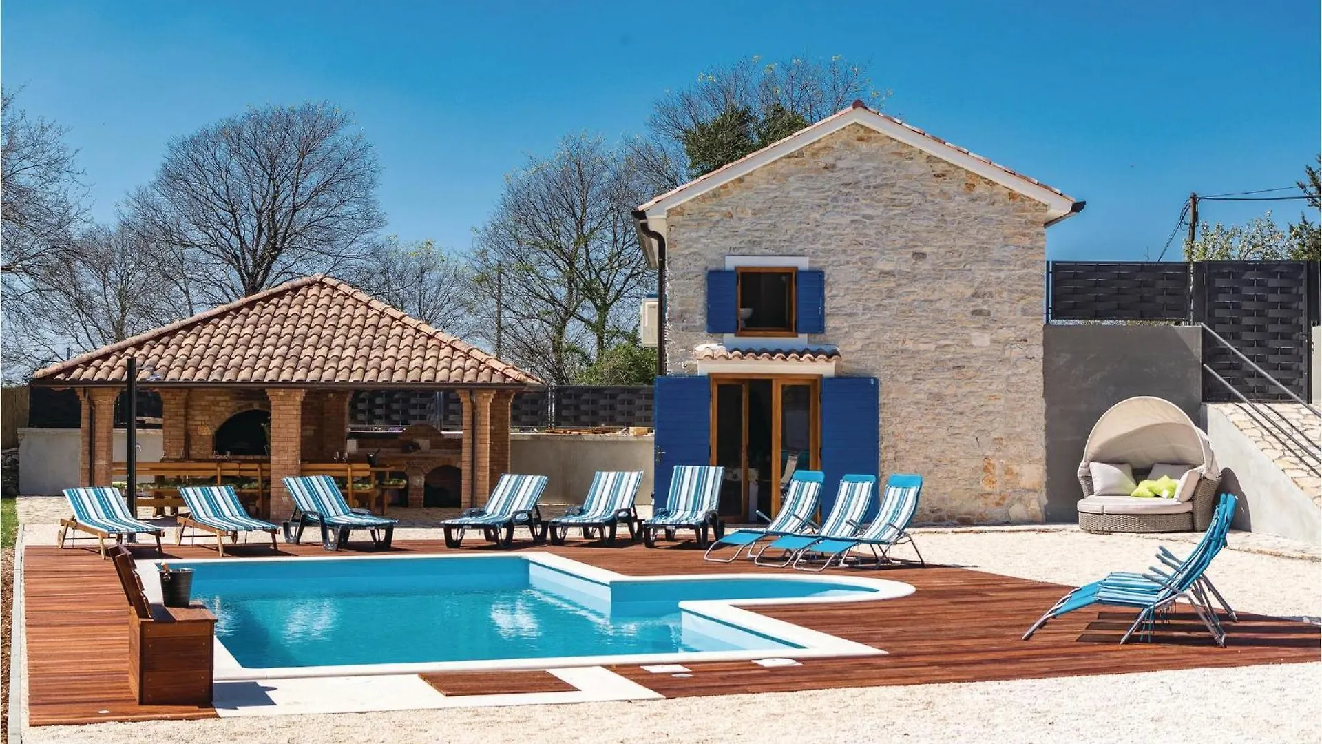 Gorgeous Home In Bibici With Sauna Croazia